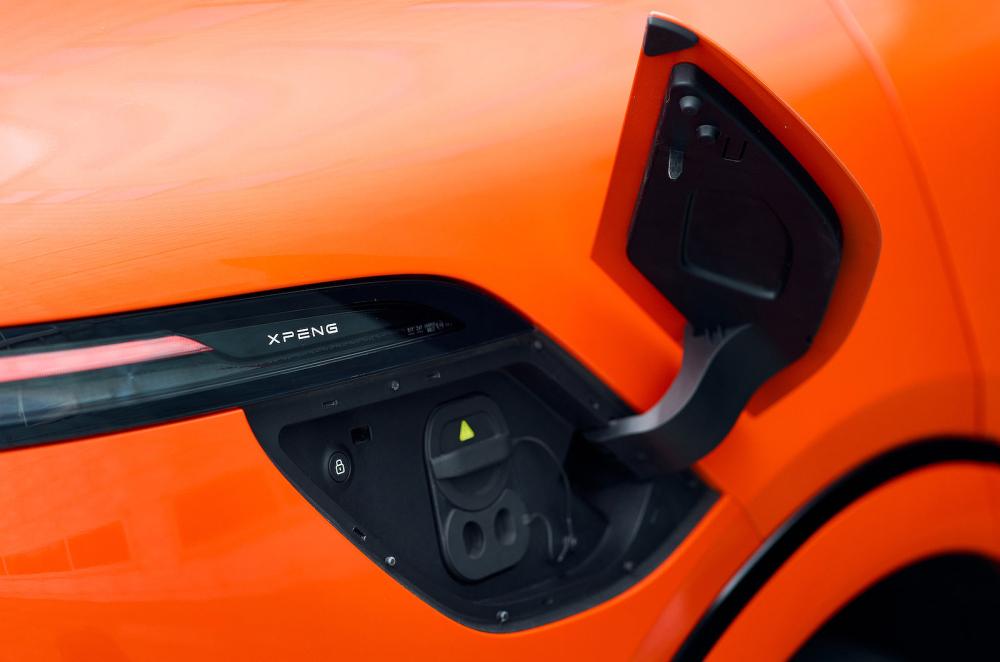 XPeng G6 charging socket