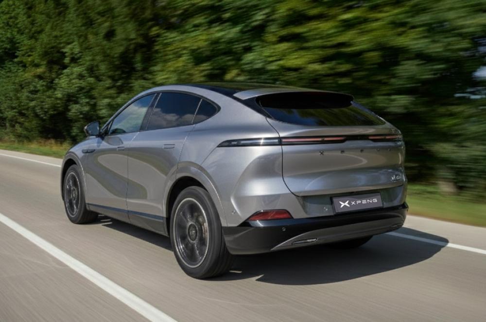 XPeng G6 rear driving