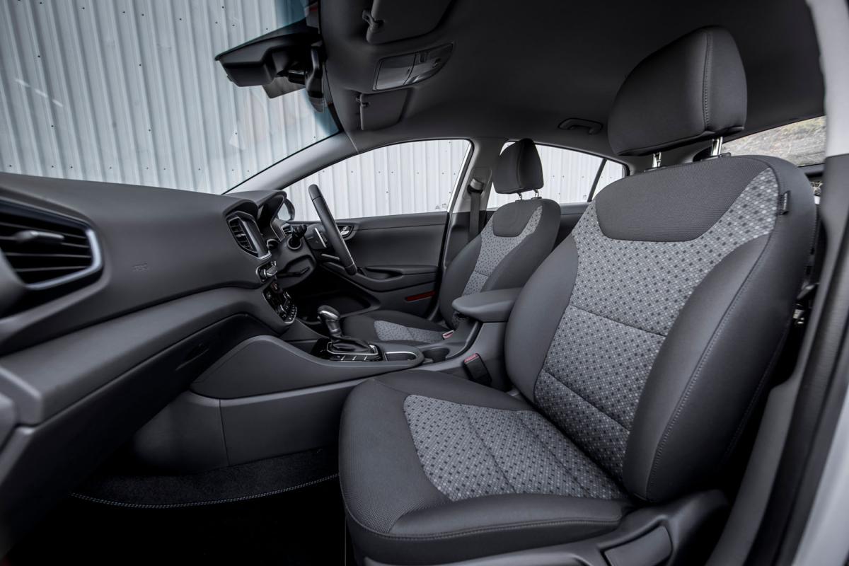  Used Hyundai Ioniq 2017-2022 front seats