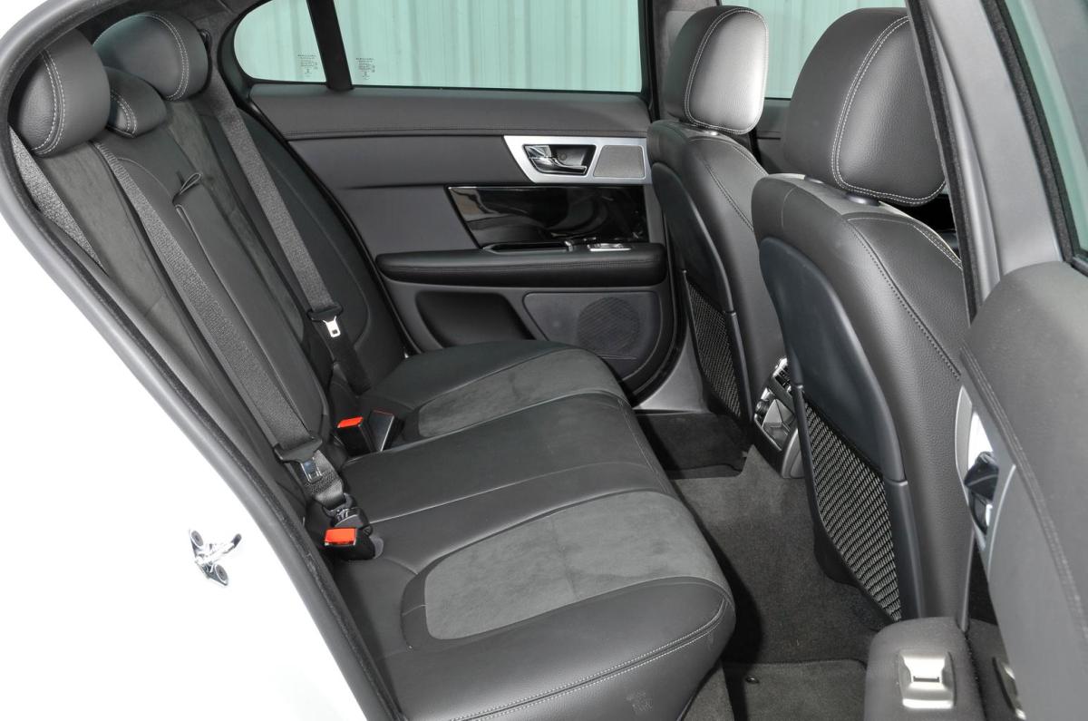 Jaguar XF (07 - 15)