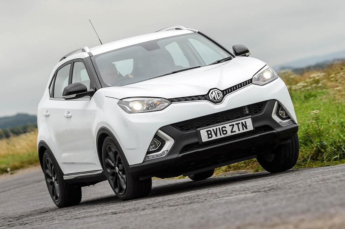New MG GS vs Suzuki Vitara