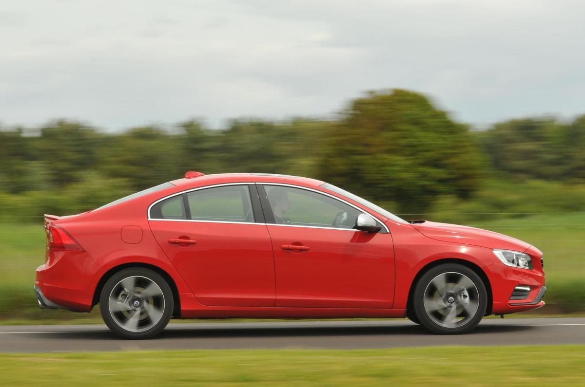 Skoda Superb vs Ford Mondeo vs Volvo S60