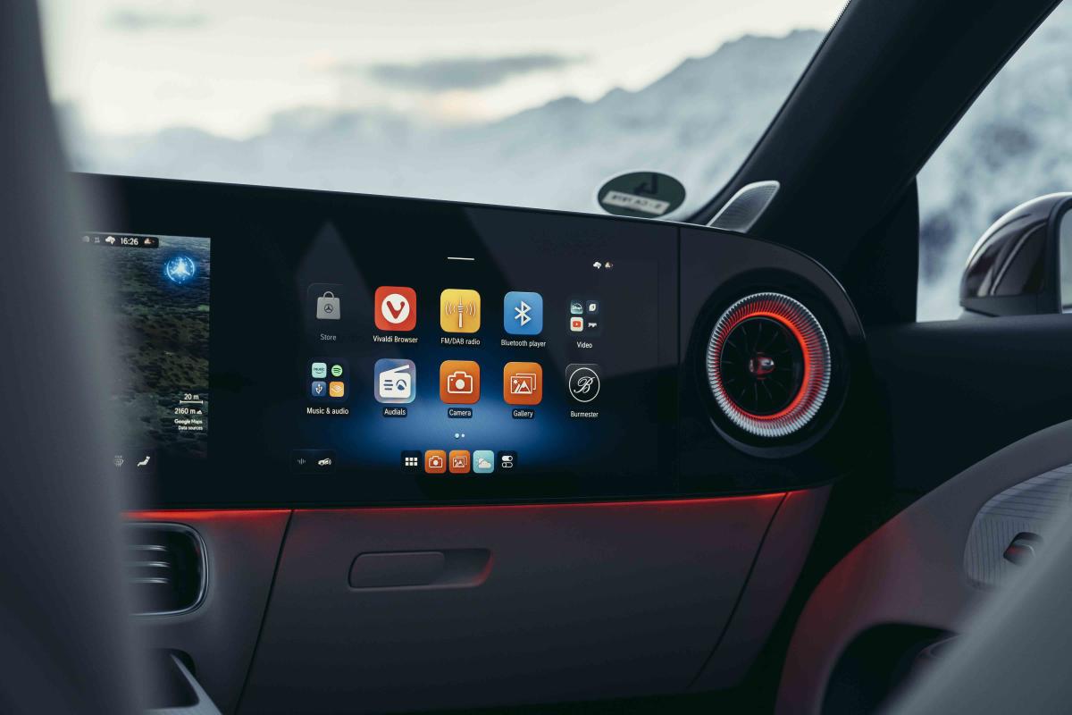 Mercedes CLA interior details
