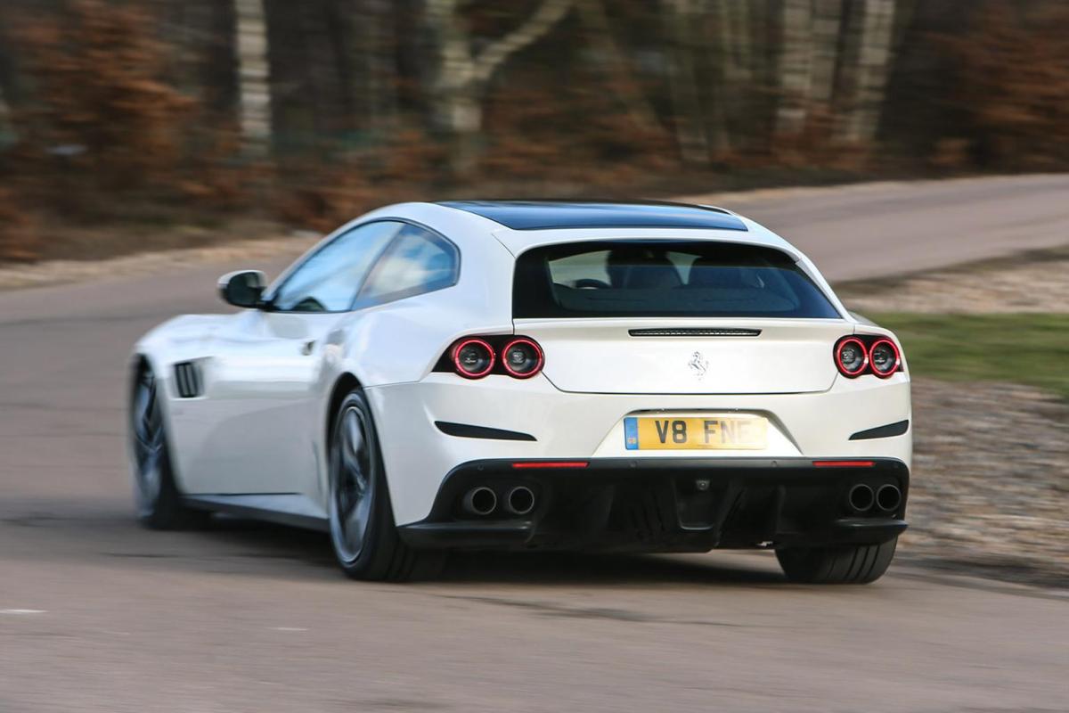Ferrari GTC4 Lusso