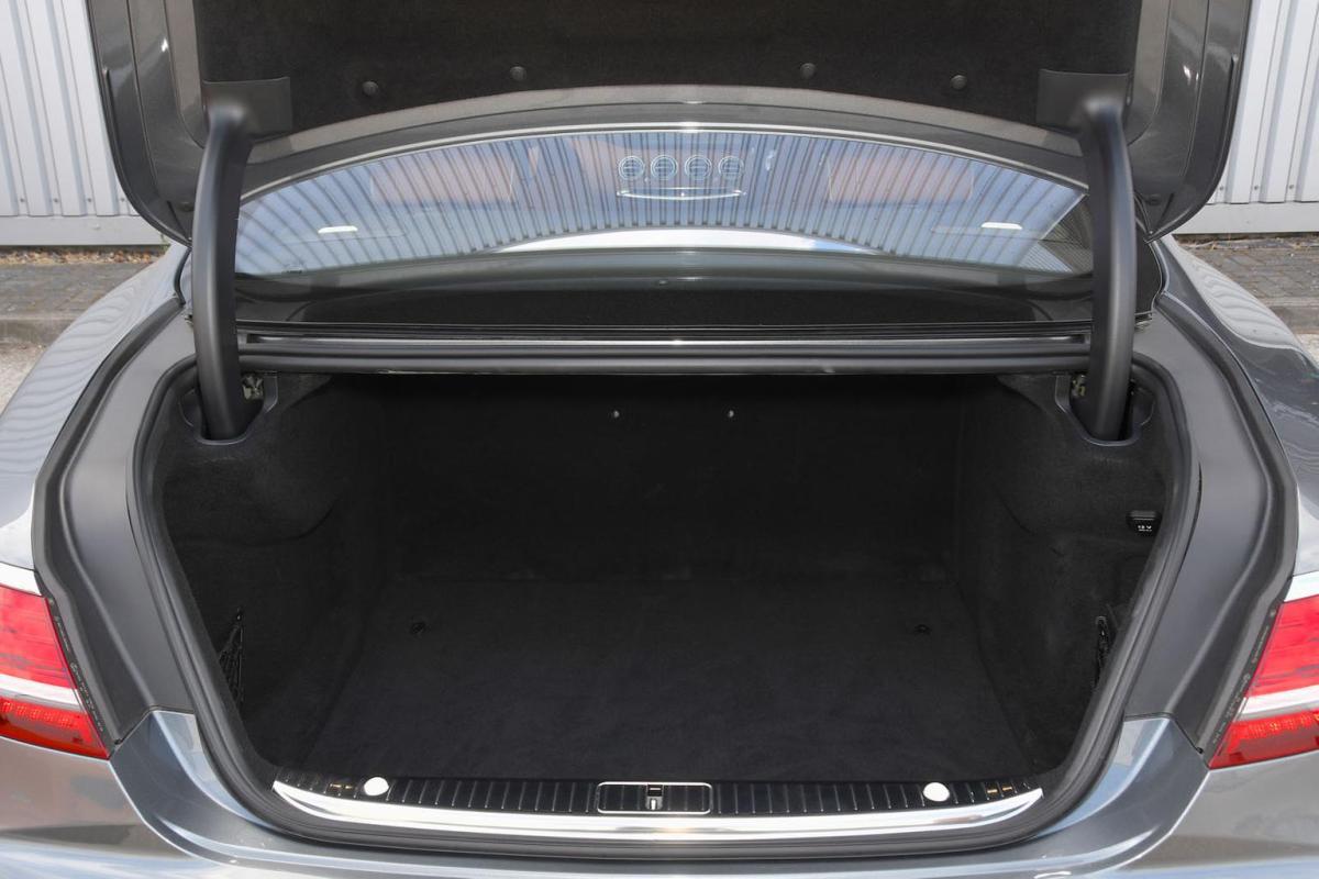Mercedes-Benz S-Class Coupe