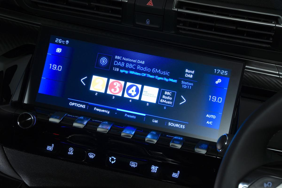 Peugeot 508 infotainment