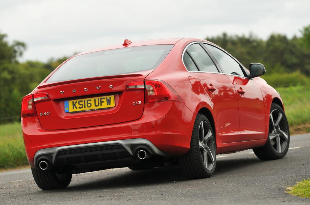 Skoda Superb vs Ford Mondeo vs Volvo S60