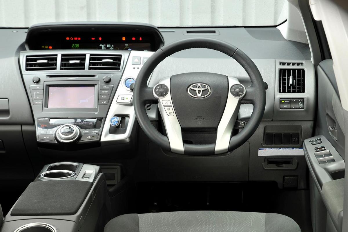 Used Toyota Prius+ 2012-present