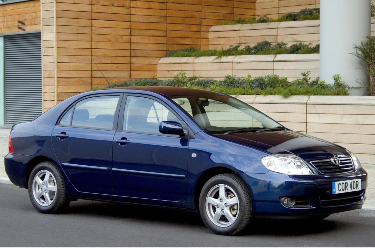 Toyota Corolla Saloon (01 - 07)