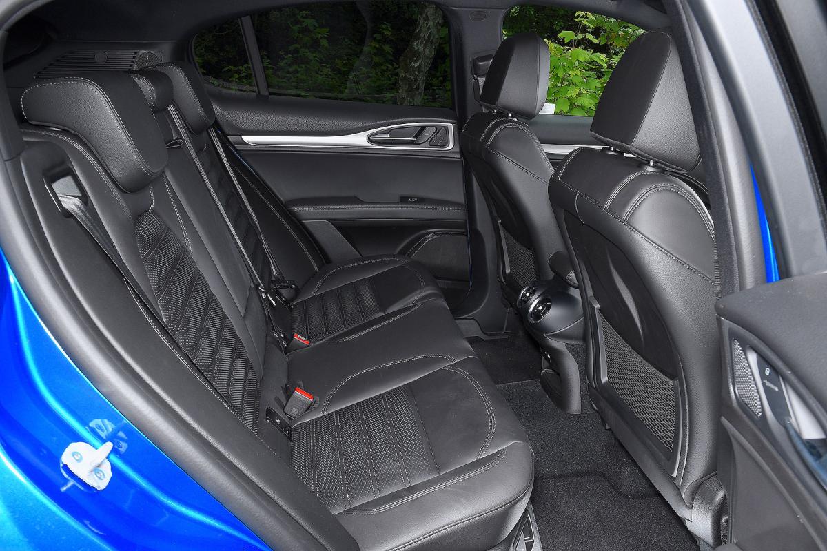 Alfa Romeo Stelvio back seats