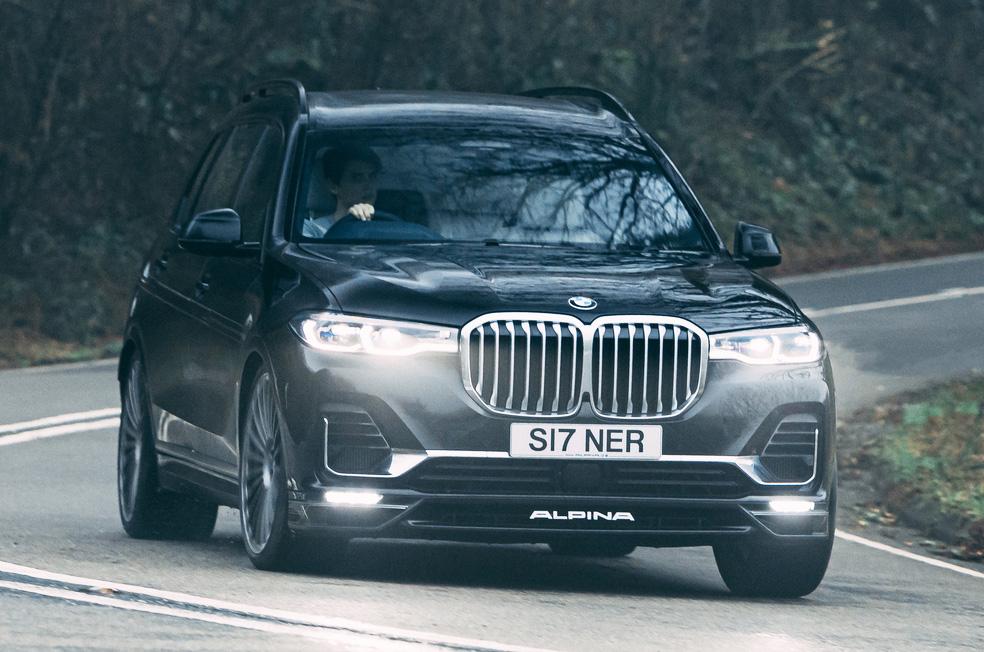 Alpina XB7 2021 front