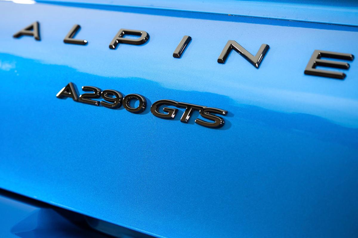Alpine A290 rear badges