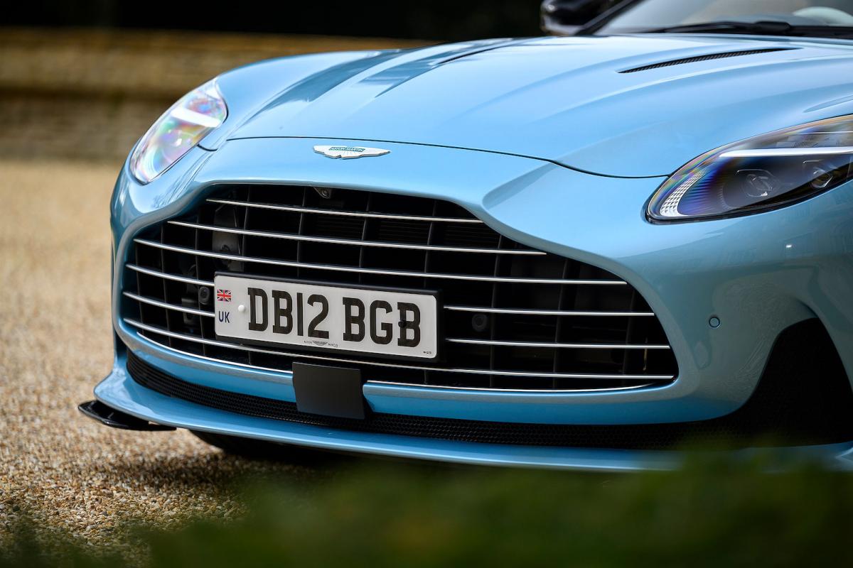 Aston Martin DB12 Volante grille detail