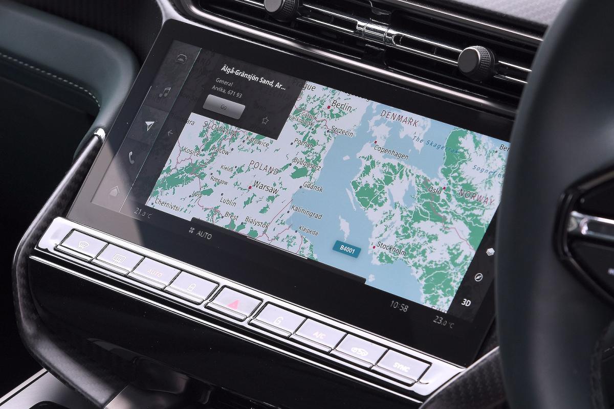 Aston Martin Vanquish infotainment touchscreen