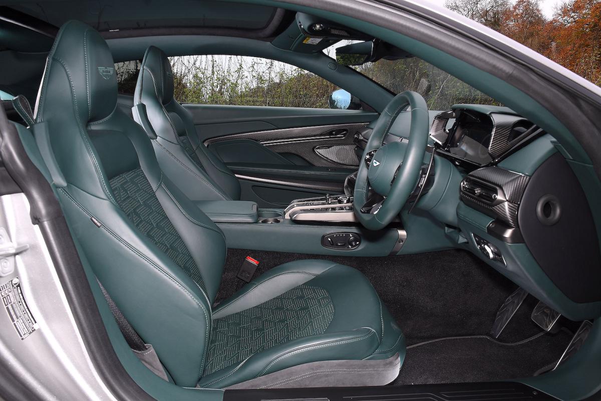 Aston Martin Vanquish seats