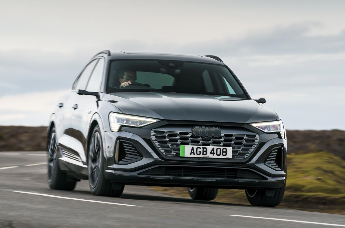 Audi Q8 Sportback e-tron front cornering