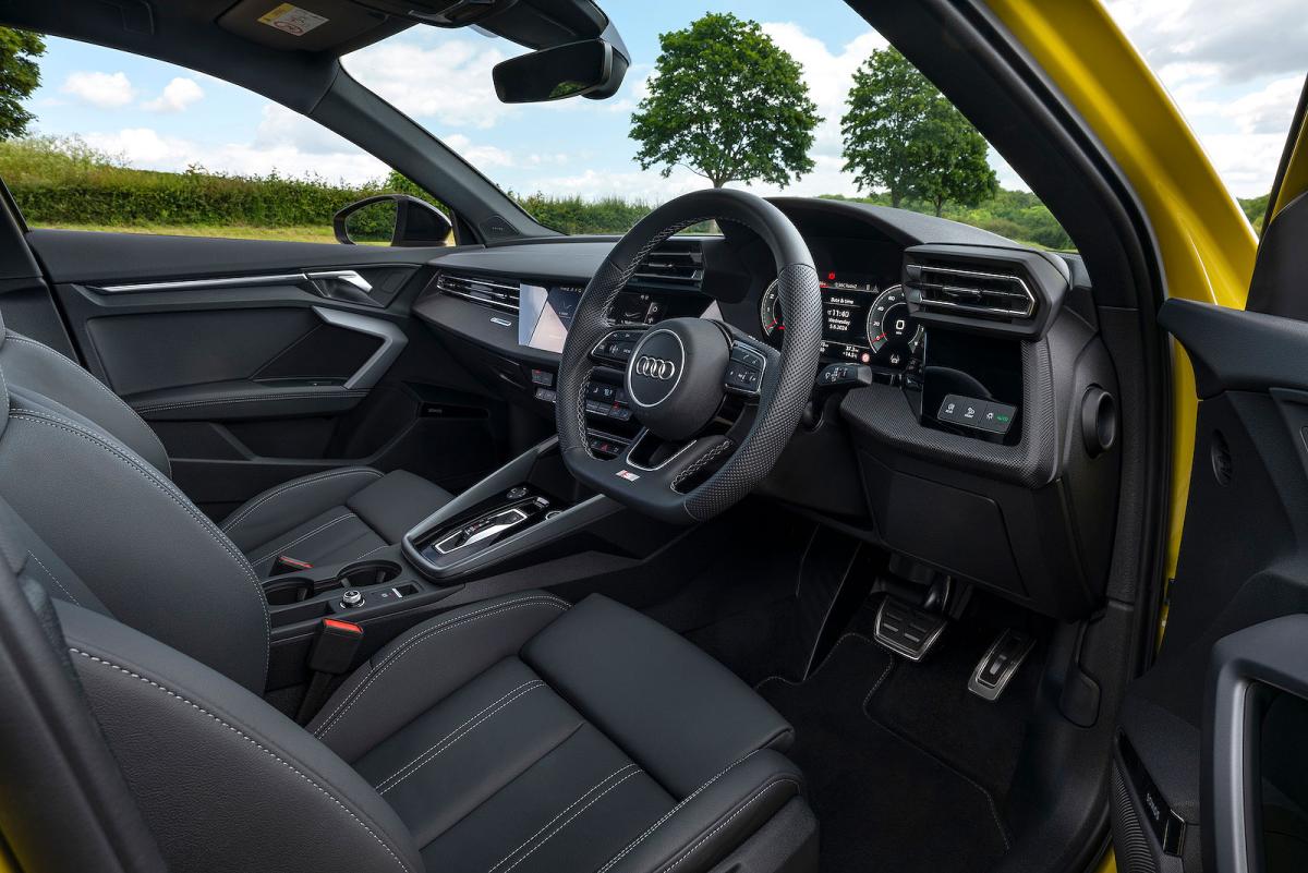 Audi A3 Saloon front seats