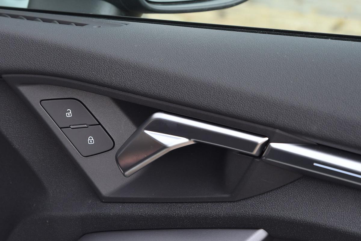 Audi A3 door detail