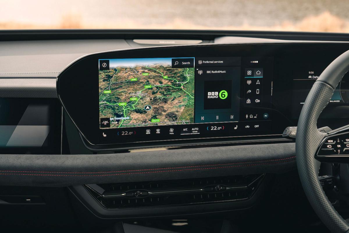 Audi A6 Sportback e-tron infotainment touchscreen