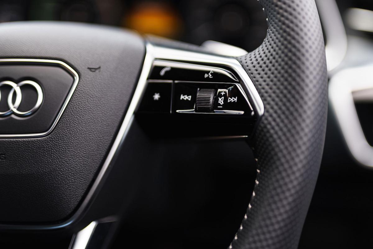 Audi A7 steering wheel detail