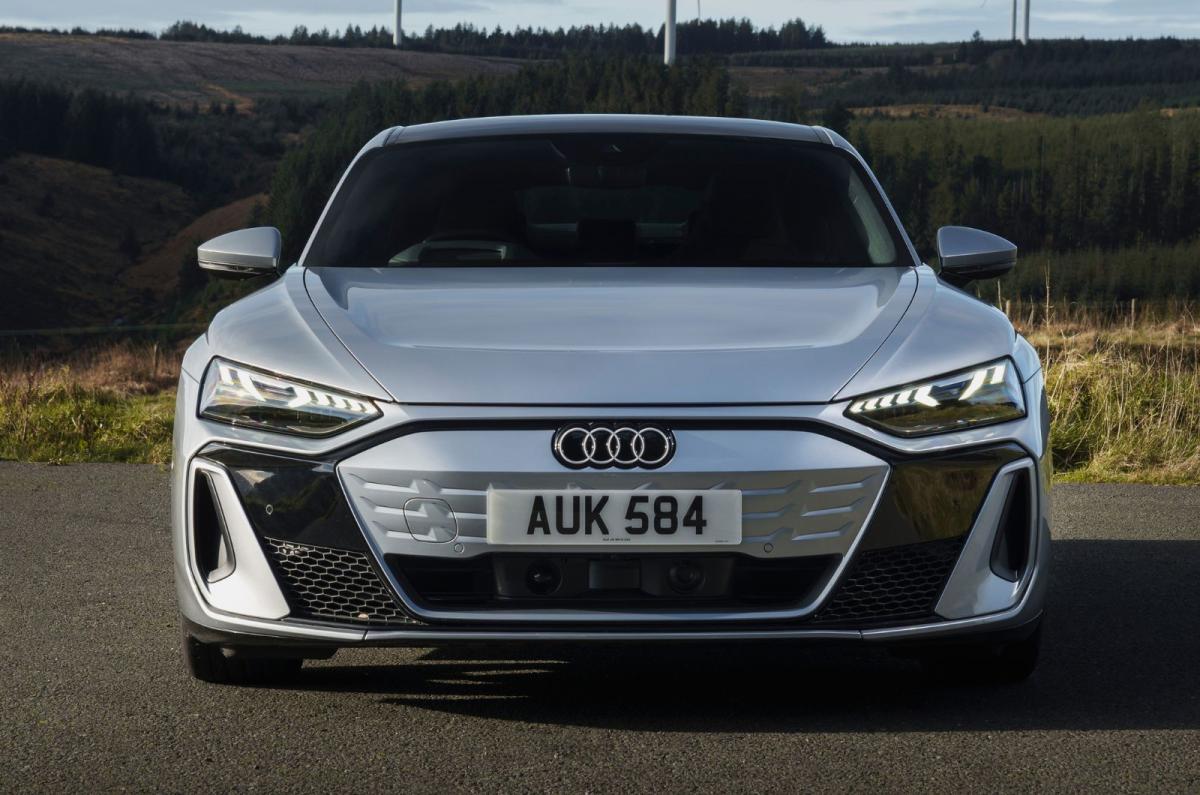 Audi e-tron GT front still