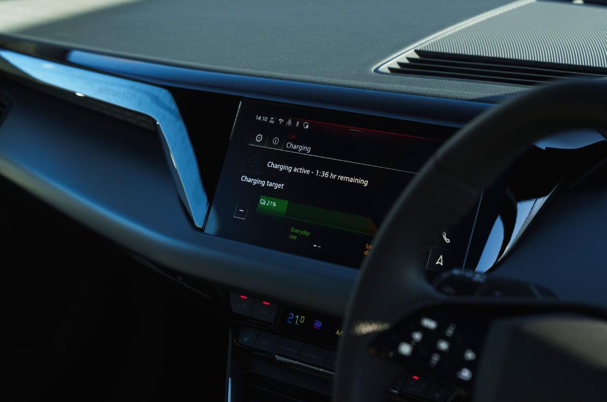 Audi e-tron GT interior details