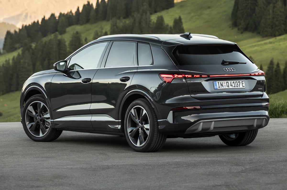 Audi Q4 e-tron static rear right