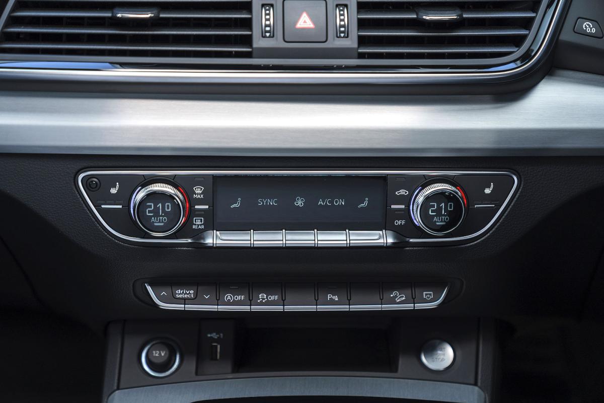 Audi Q5 Sportback interior detail