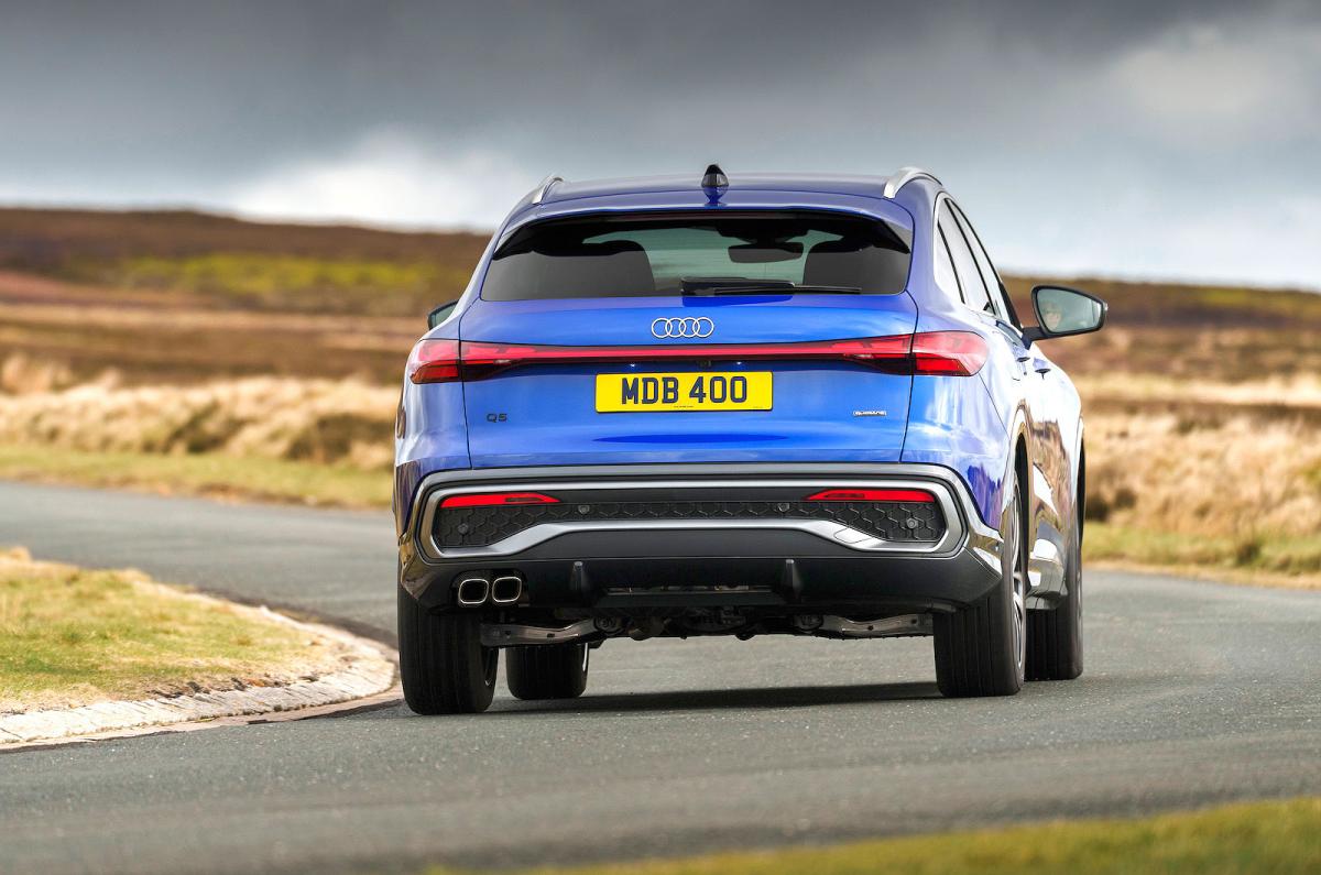 Audi Q5 Sportback rear cornering