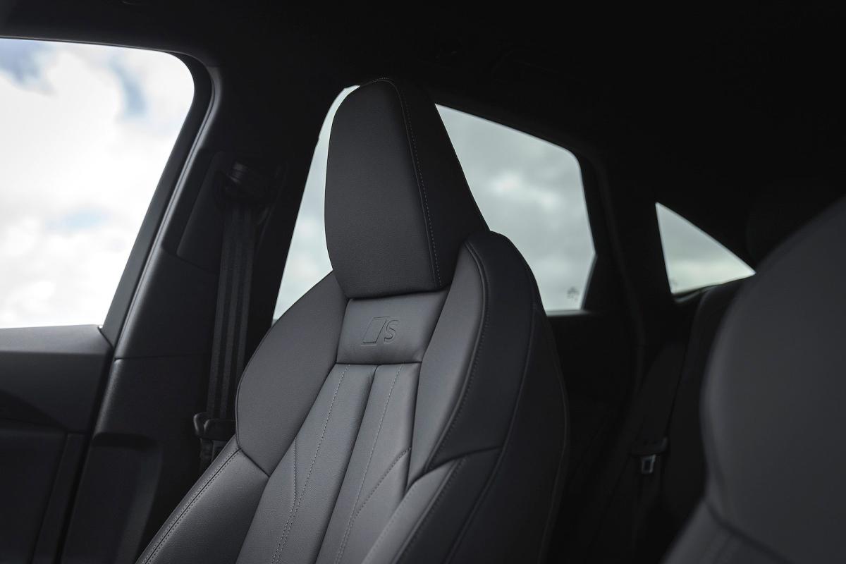 Audi Q5 Sportback seat detail