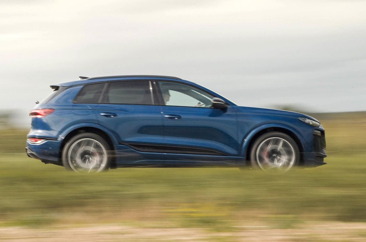 Audi Q6 e-tron right driving