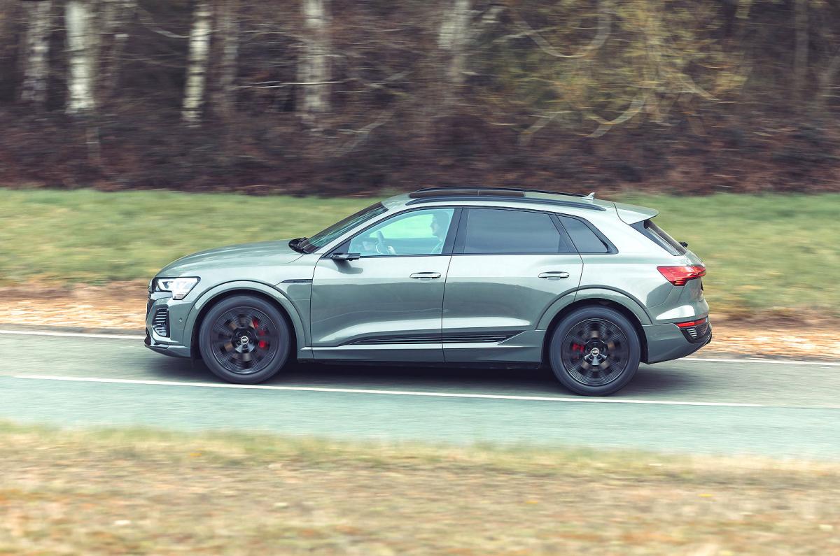 Audi Q8 e-tron left driving