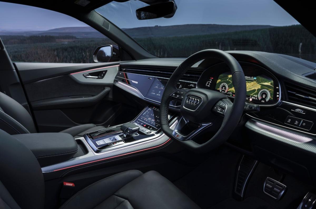 Audi Q8 interior