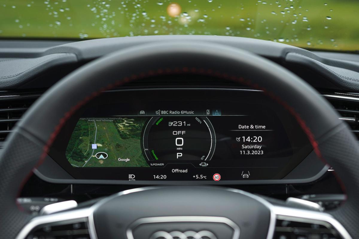 Audi Q8 Sportback e-tron interior driver display