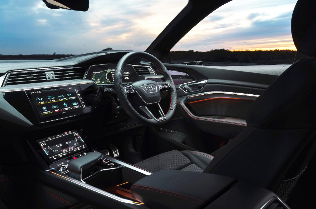 Audi Q8 Sportback e-tron interior front seats