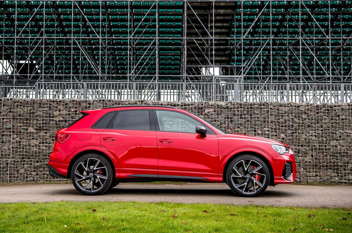 Audi RS Q3 right static