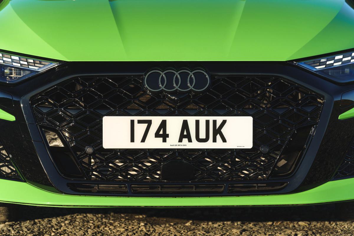 Audi RS3 grille