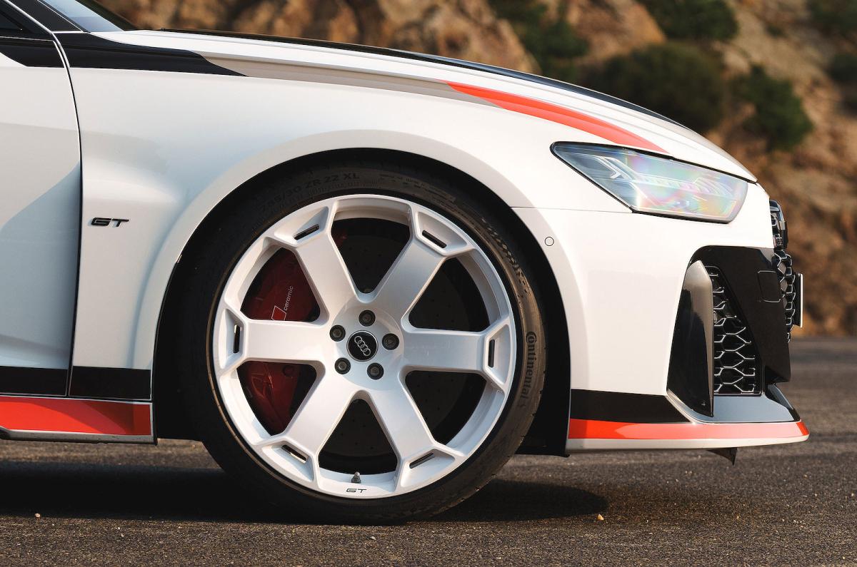 Audi RS6 Avant GT alloy wheel