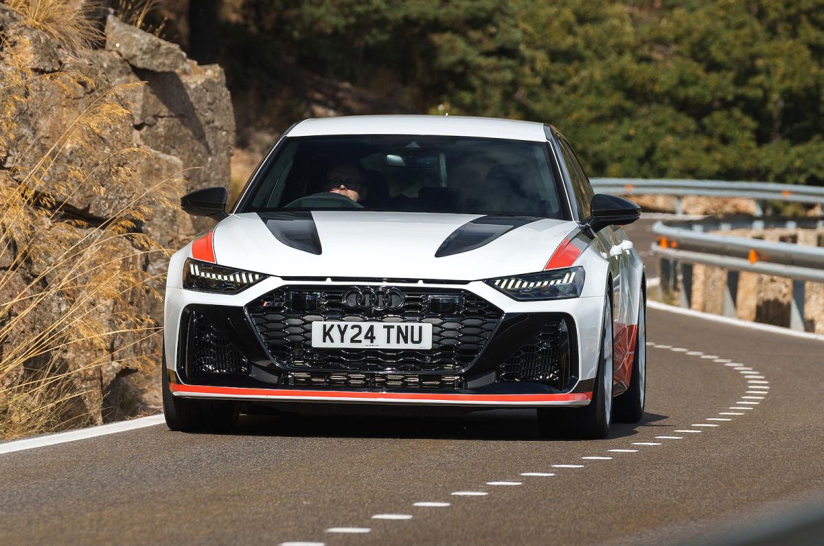 Audi RS6 Avant GT front driving