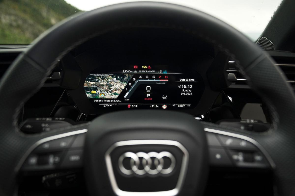 Audi S3 driver display