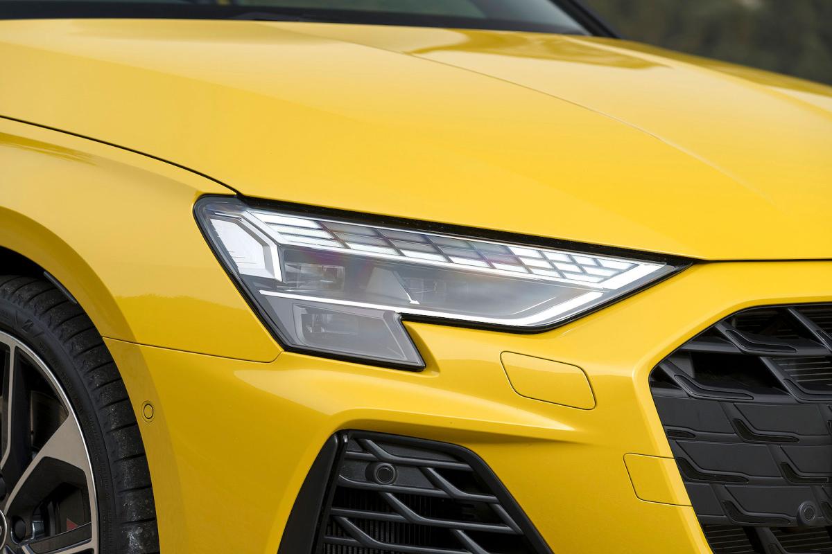 Audi S3 Sportback headlights
