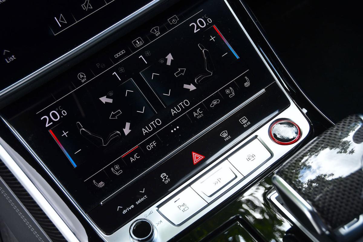 Audi S8 interior detail