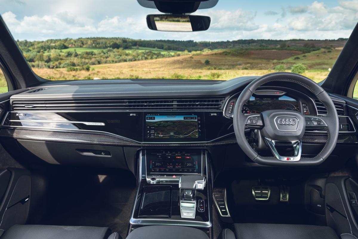 Audi SQ7 2021 dashboard