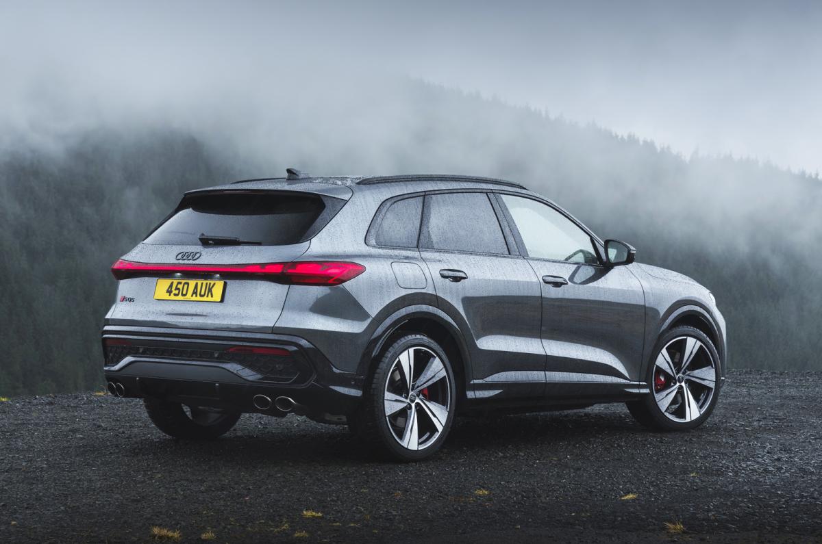 Audi SQ5 rear static