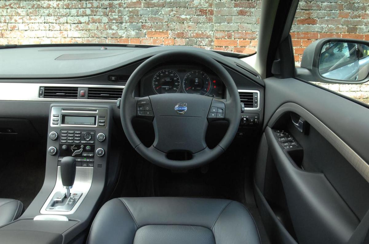 Used Volvo XC70 2007-2016