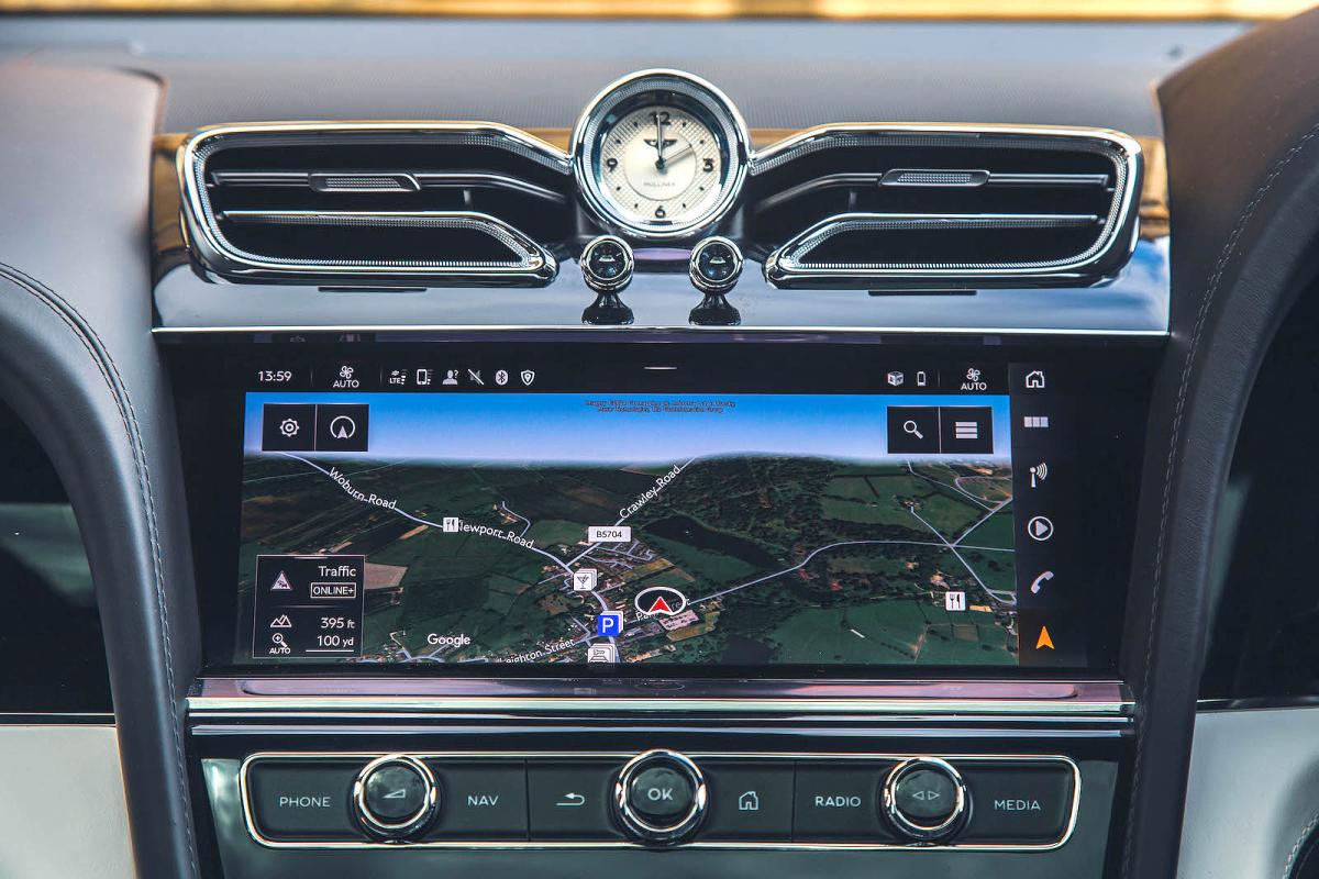 Bentley Bentayga infotainment touchscreen