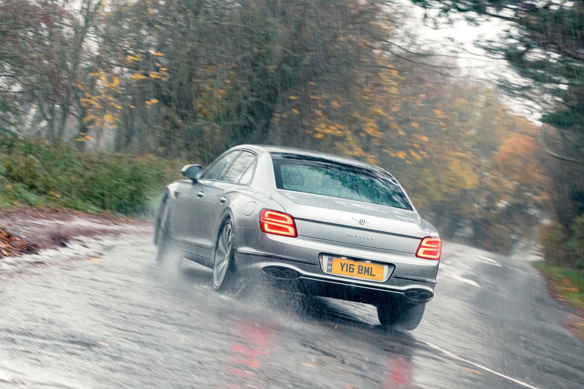 Bentley Flying Spur rear cornering