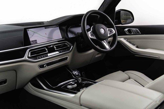 Used BMW X7 2019-present interior