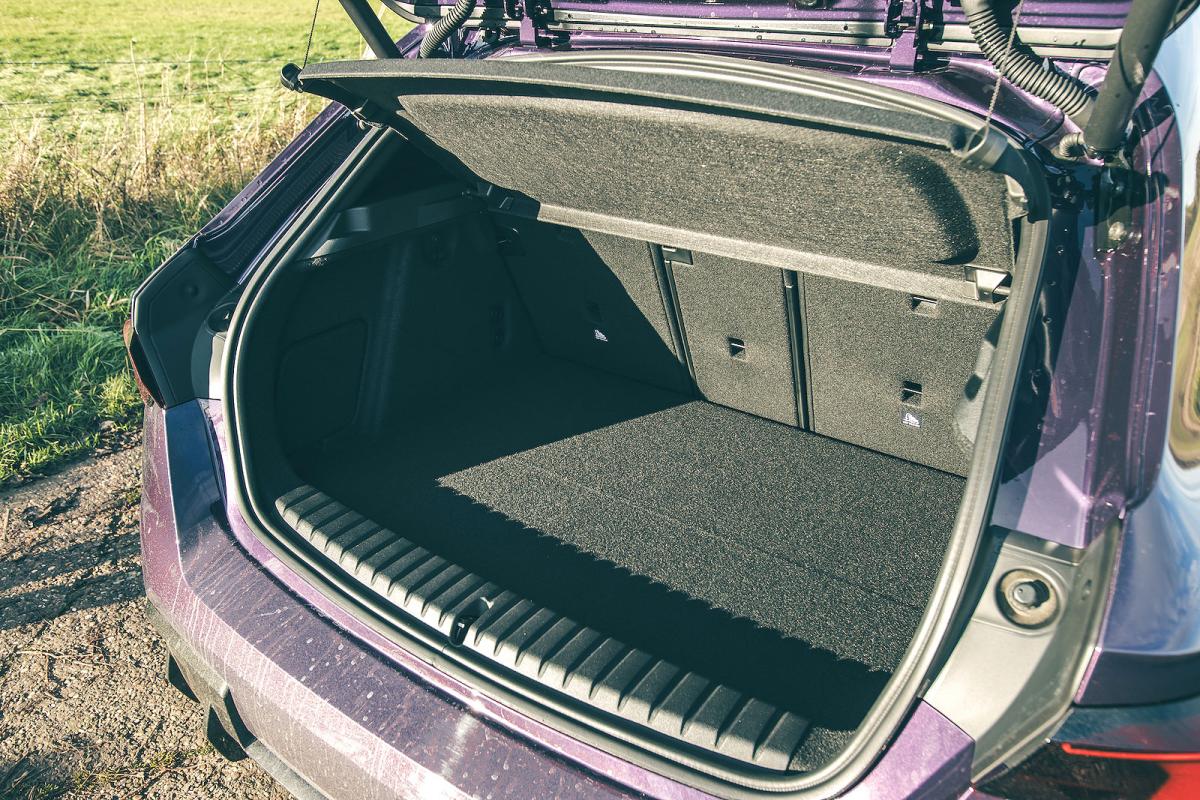 BMW 1 Series boot