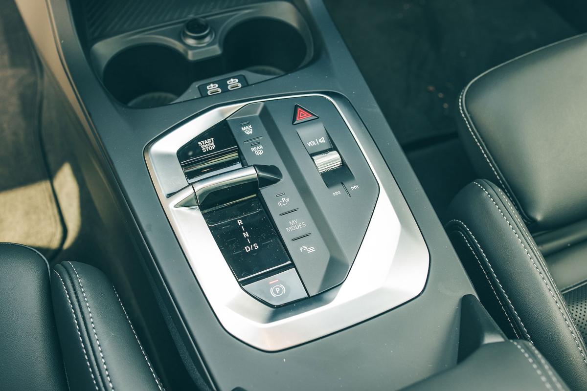 BMW 1 Series interior controls